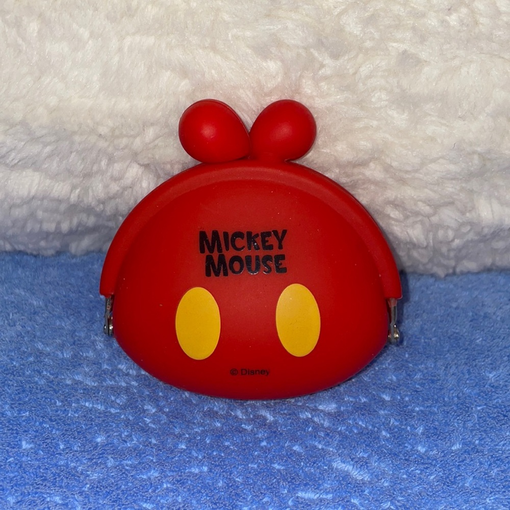 Vintage Disney©️ Mickey Mouse Silicone Pouch - Picture 1 of 4
